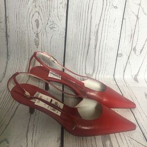 NWT red pointed toe kitten heels